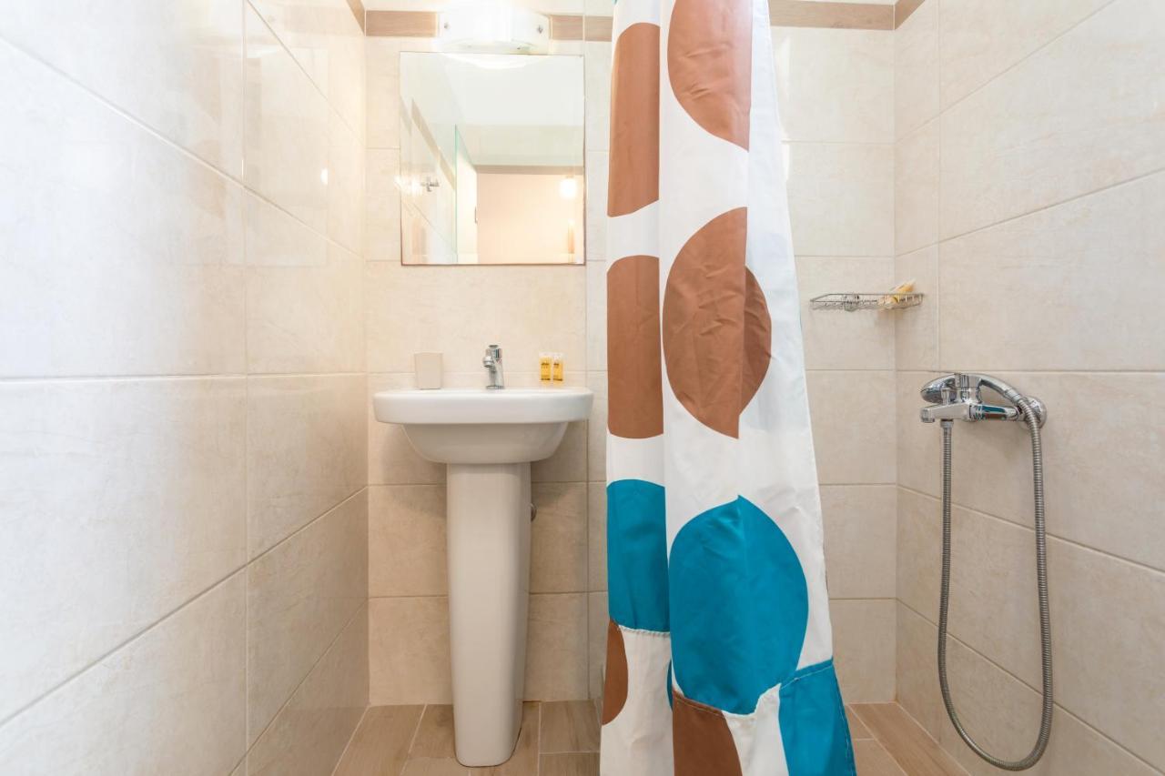 Mare Blu Studios & Suites 라가나스 외부 사진